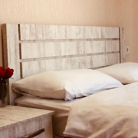 Hotel Tourist Tbilisi Eksteriør bilde