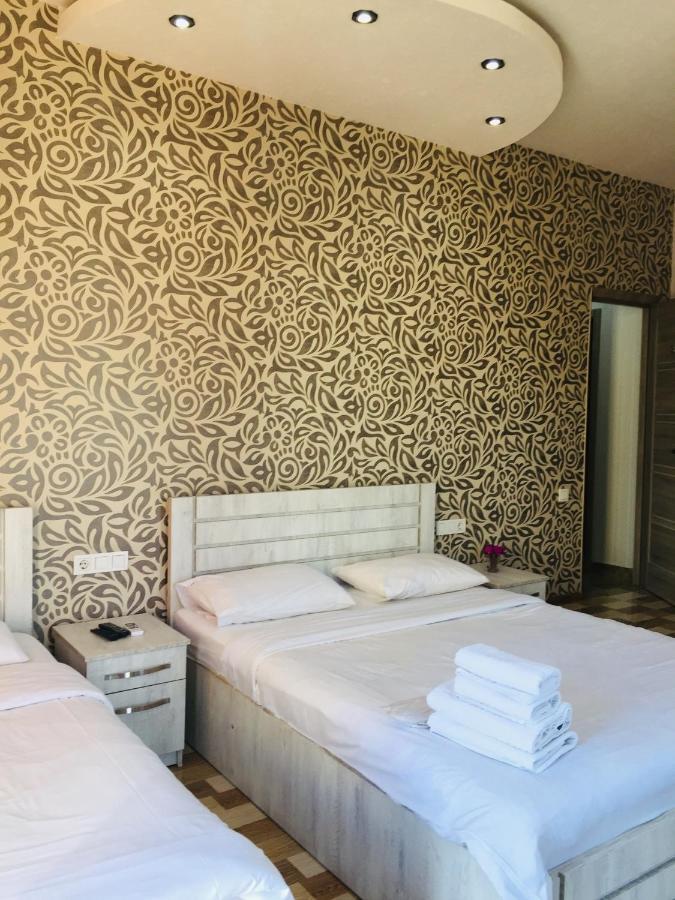 Hotel Tourist Tbilisi Eksteriør bilde
